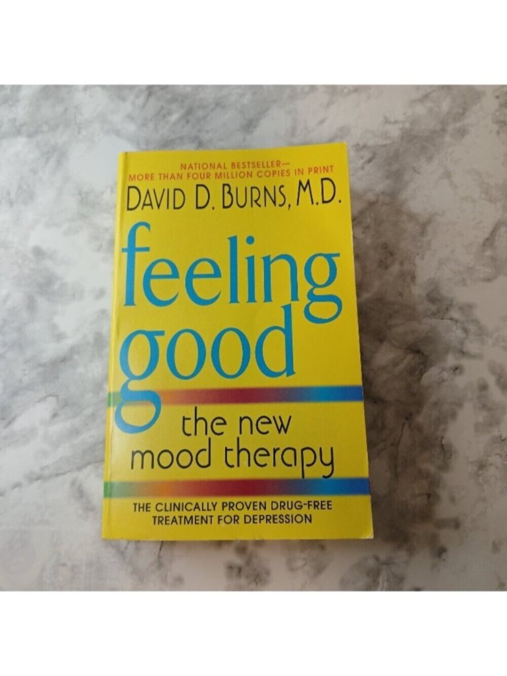 Feeling Good: The New Mood Therapy by David D. Burns MD Paperback Bestseller